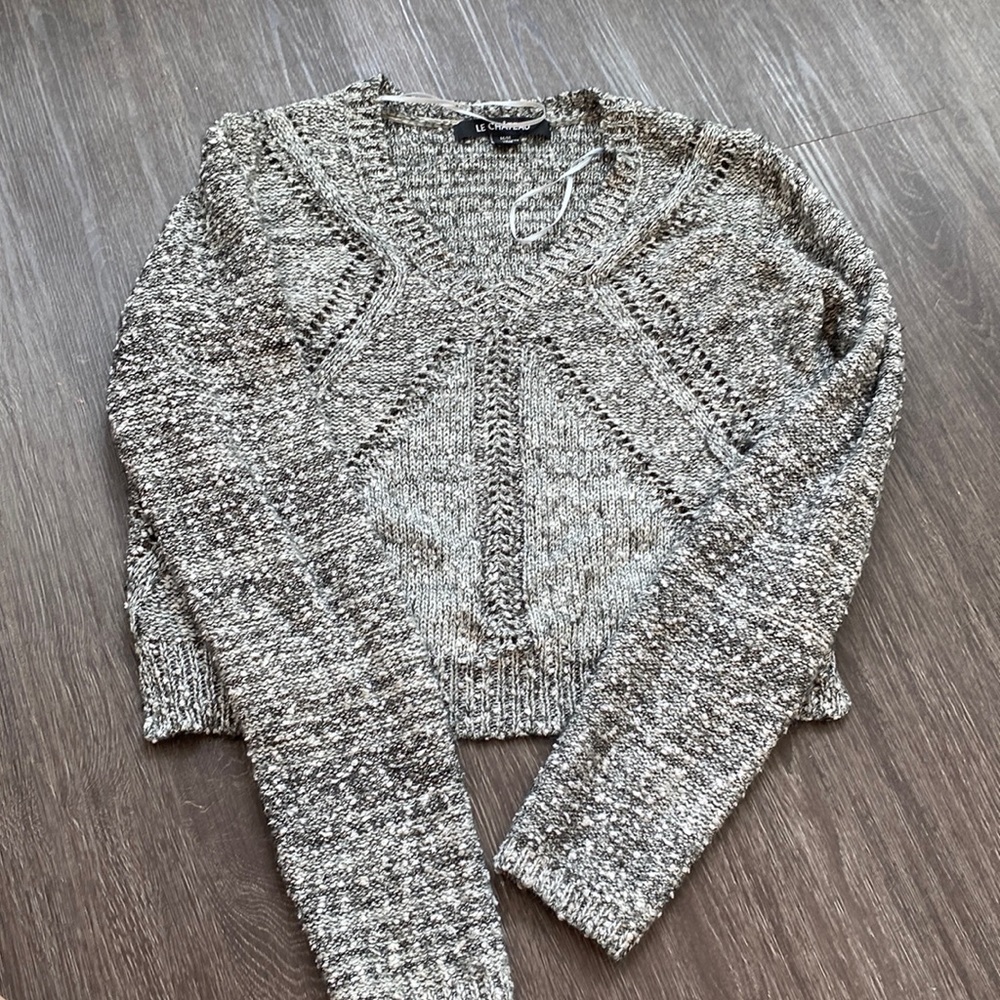 Cropped sweater